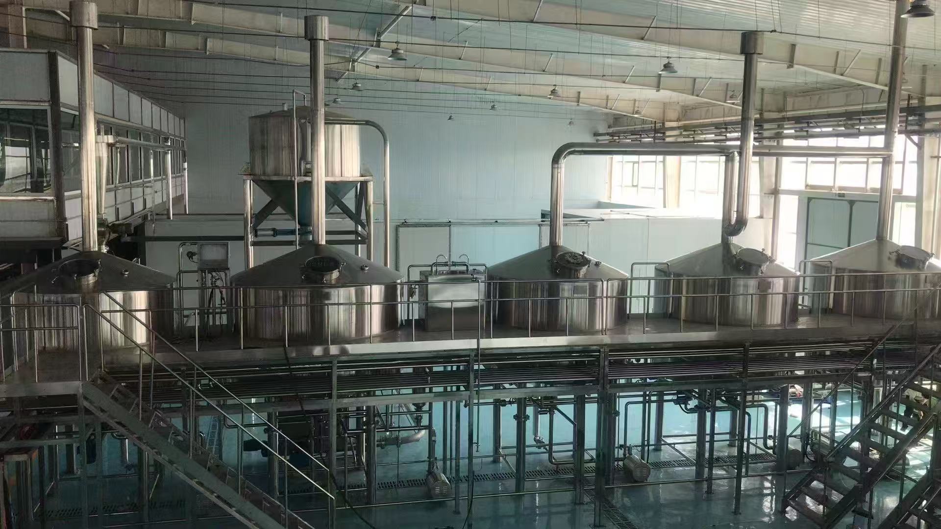 陆河精酿啤酒设备厂—精酿啤酒设备主要生产工艺与核心技术